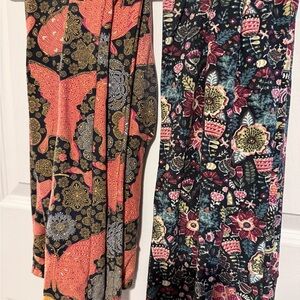 LuLaRoe Black Leggings with Coral, Gold & Teal Floral Prints